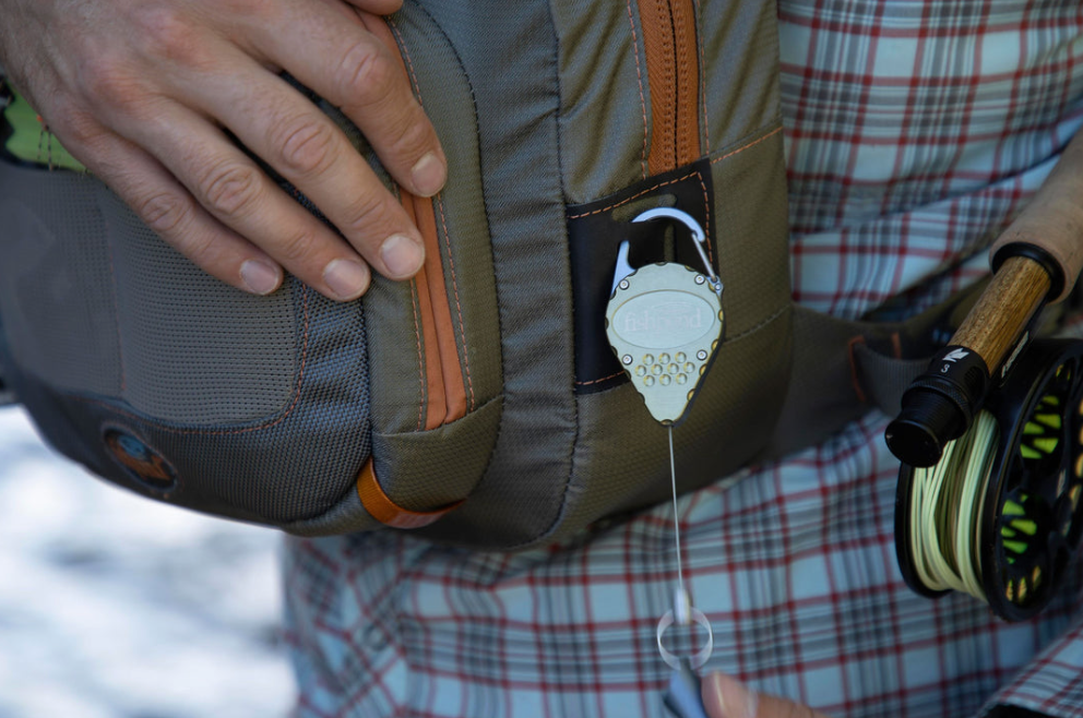 Fishpond Arrowhead Retractor